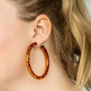 Paparazzi Miami Minimalist Briwn Hoops